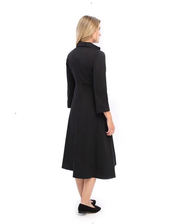 Schwarzes elegantes Kleid