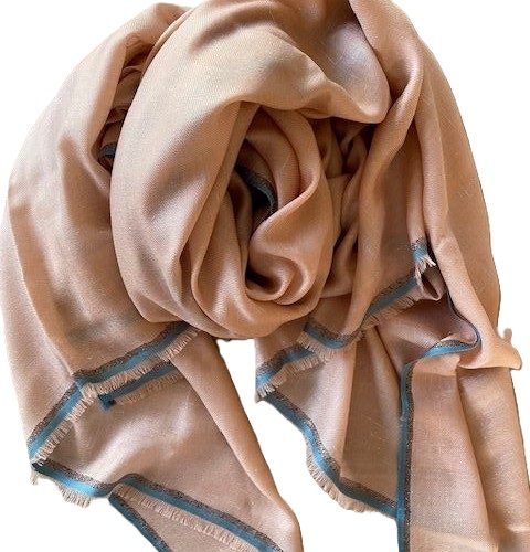 Wollschal in terracotta
